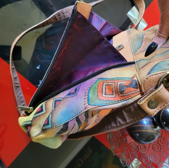 Anuschka leather crossbody - Picture 5 of 10